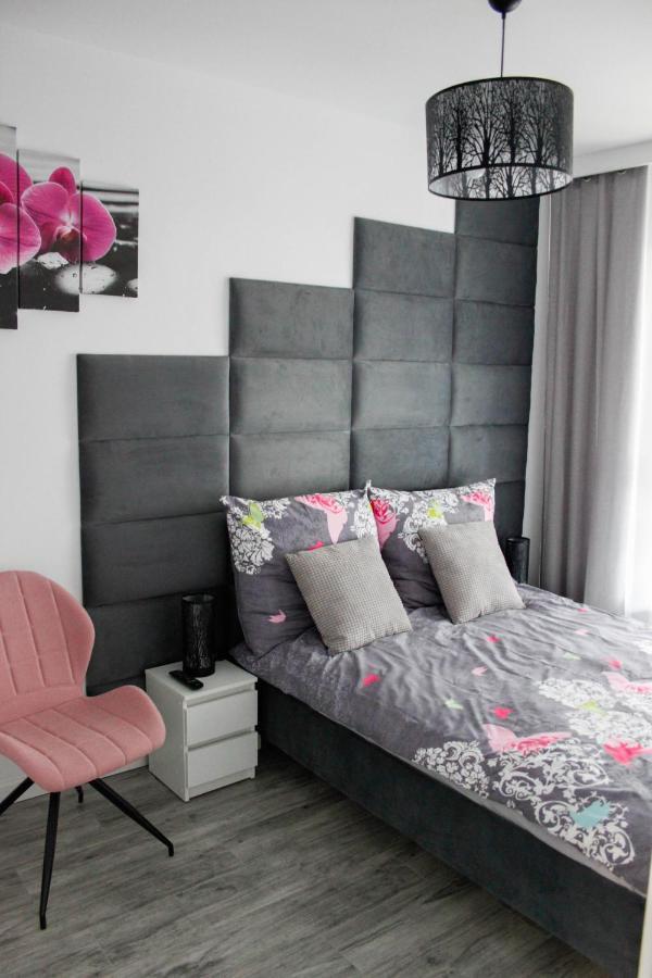 Apartament Wroclaw Centrum Galeria Magnolia Екстериор снимка