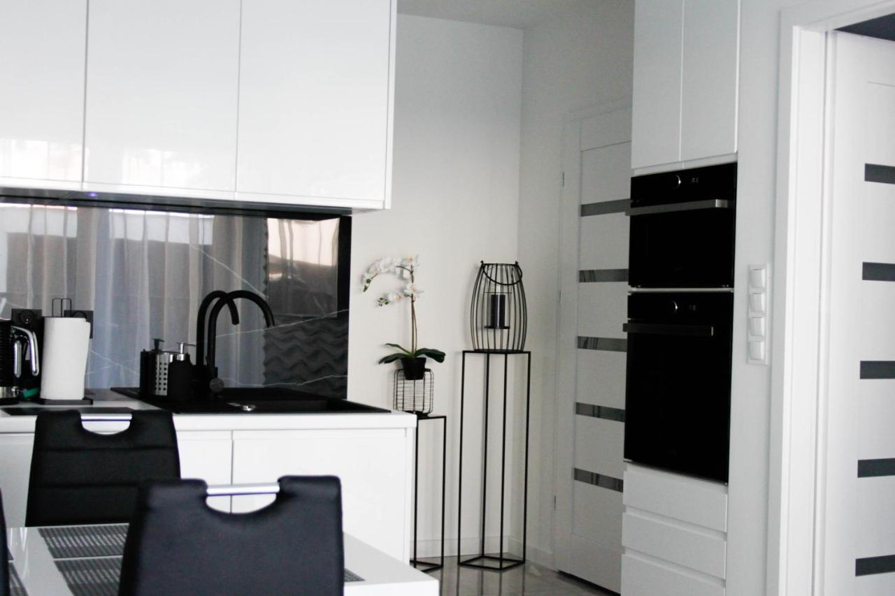 Apartament Wroclaw Centrum Galeria Magnolia Екстериор снимка