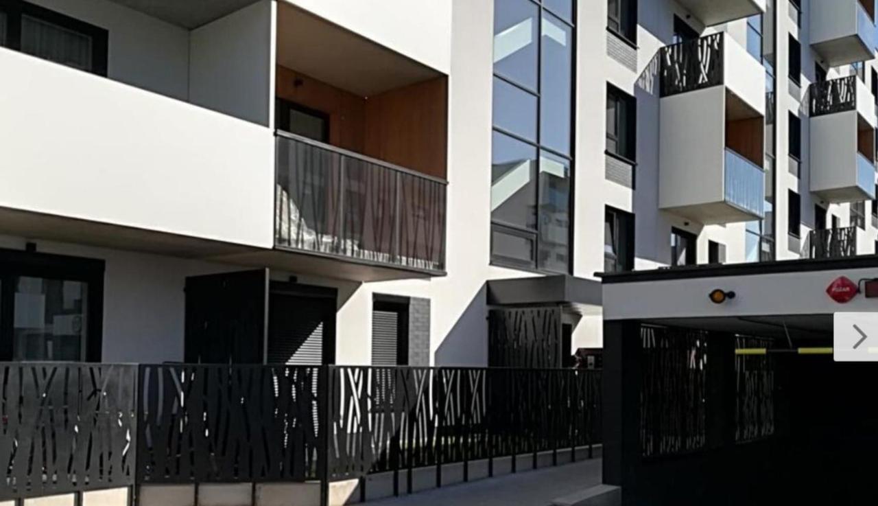 Apartament Wroclaw Centrum Galeria Magnolia Екстериор снимка